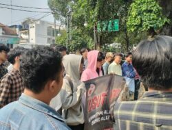 Kajati Jabar Temui Massa ANKRI: Tegaskan HLM Tidak Kebal Hukum
